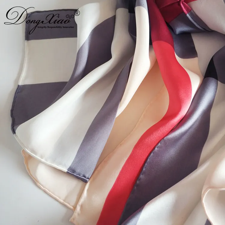 Solid Cashmere Scarf · 100% Cashmere · Multiple Colors, 14–15.5µm — detail view 5