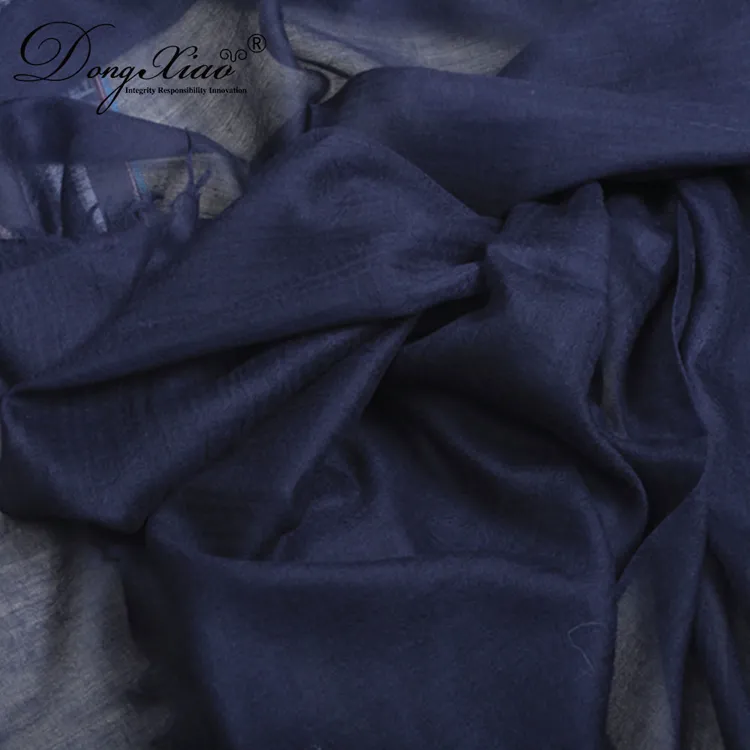 Solid Cashmere Scarf · 100% Cashmere · Multiple Colors, 14–15.5µm — detail view 35