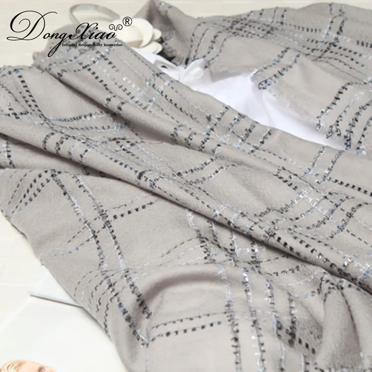 Solid Cashmere Scarf · 100% Cashmere · Multiple Colors, 14–15.5µm — detail view 6