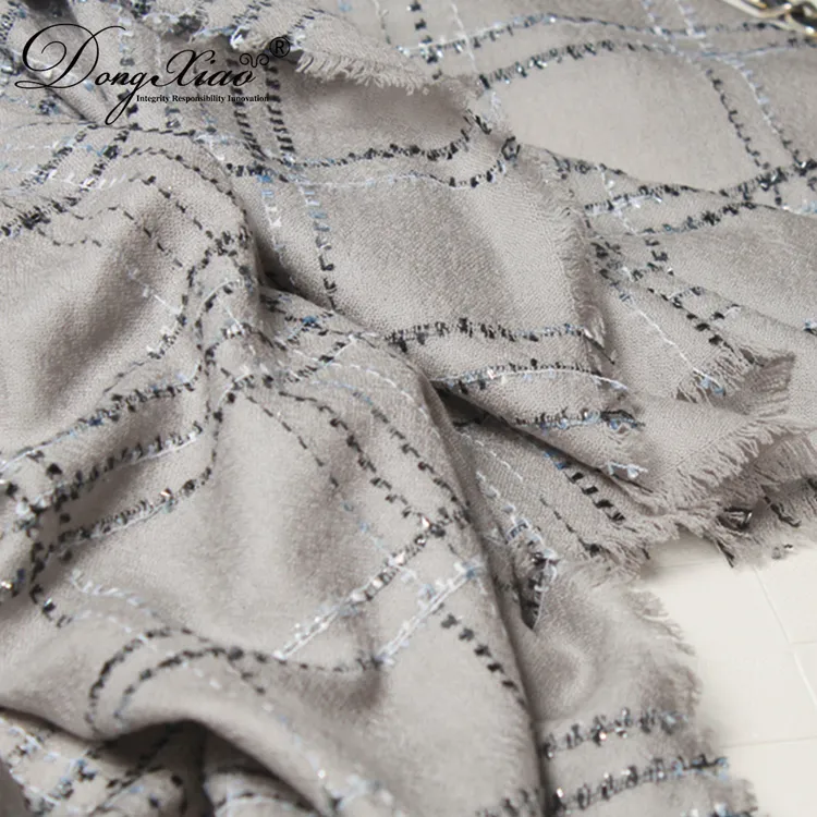 Solid Cashmere Scarf · 100% Cashmere · Multiple Colors, 14–15.5µm — detail view 7