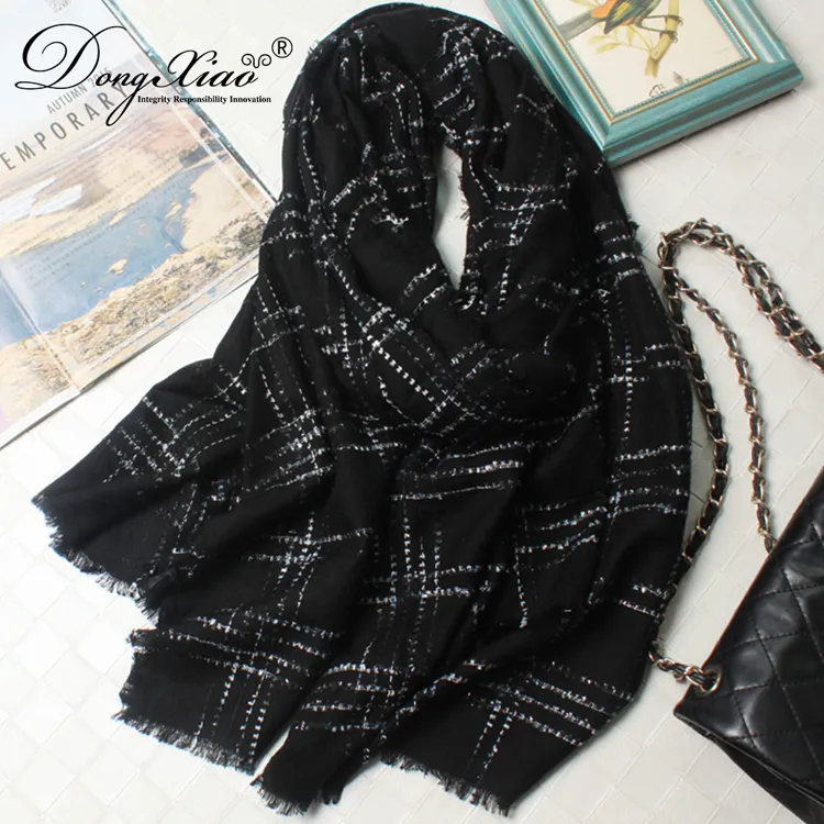 Solid Cashmere Scarf · 100% Cashmere · Multiple Colors, 14–15.5µm — detail view 15