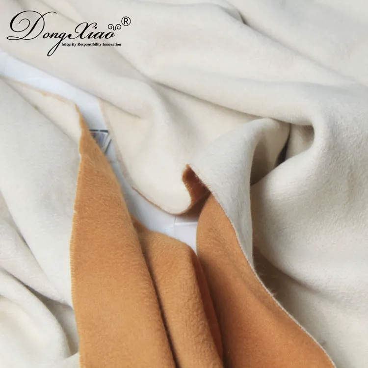 Double-Faced Cashmere Scarf · 100% Cashmere · Multiple Colors, 14–15.5µm — detail view 5