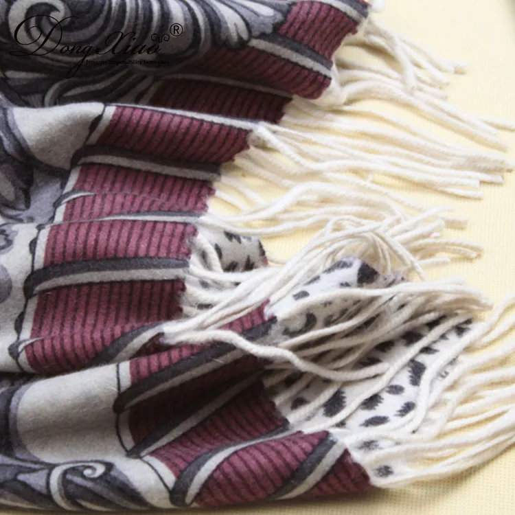 Solid Cashmere Scarf · 100% Cashmere · Multiple Colors, 14–15.5µm — detail view 7