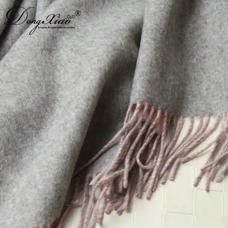 Double-Faced Cashmere Scarf · 100% Cashmere · Multiple Colors, 14–15.5µm — detail view 7