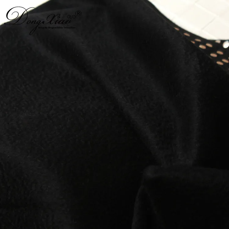 Solid Cashmere Scarf · 100% Cashmere · Multiple Colors, 14–15.5µm — detail view 10