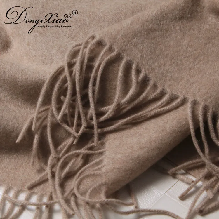 Solid Cashmere Scarf · 100% Cashmere · Multiple Colors, 14–15.5µm — detail view 7