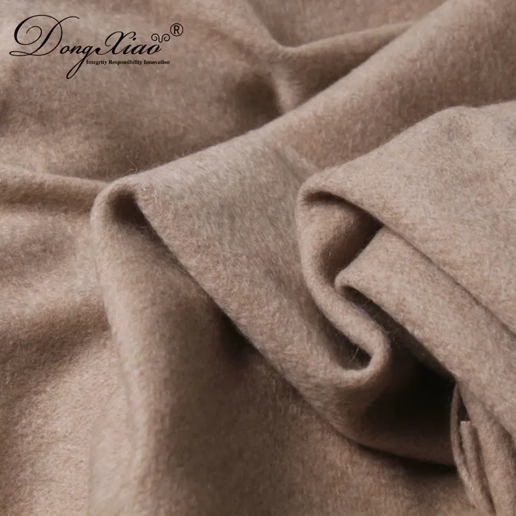 Solid Cashmere Scarf · 100% Cashmere · Multiple Colors, 14–15.5µm — detail view 9