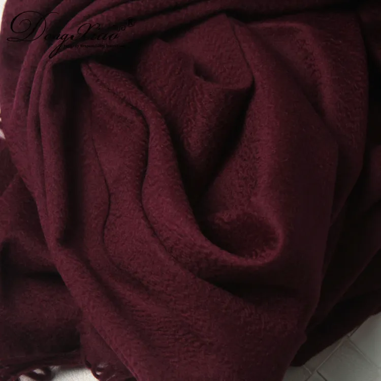Solid Cashmere Scarf · 100% Cashmere · Multiple Colors, 14–15.5µm — detail view 16
