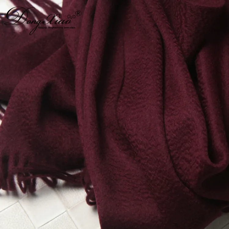 Solid Cashmere Scarf · 100% Cashmere · Multiple Colors, 14–15.5µm — detail view 18