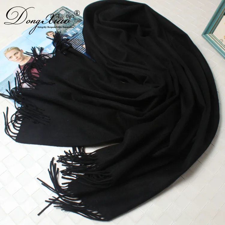 Solid Cashmere Scarf · 100% Cashmere · Multiple Colors, 14–15.5µm — detail view 35
