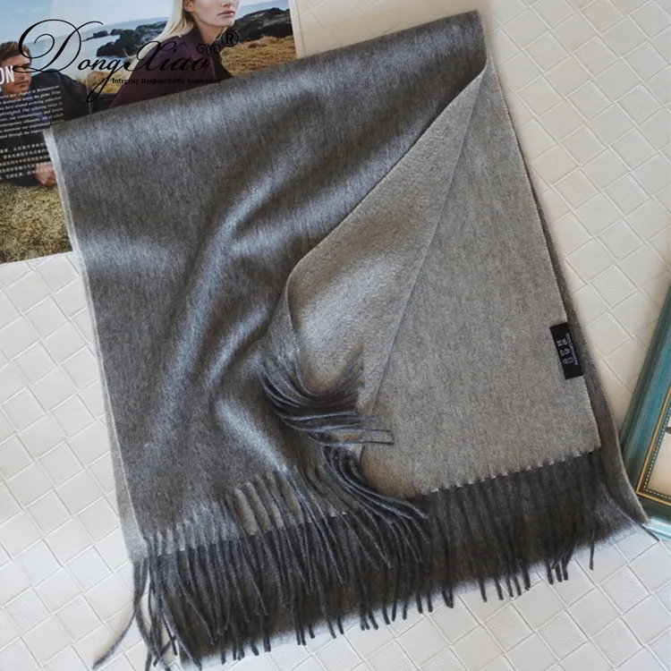 Solid Cashmere Scarf · 100% Cashmere · Multiple Colors, 14–15.5µm — detail view 6