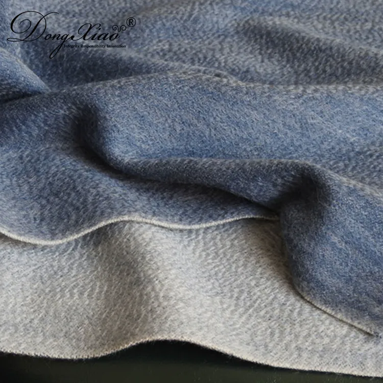 Solid Cashmere Scarf · 100% Cashmere · Multiple Colors, 14–15.5µm — detail view 8
