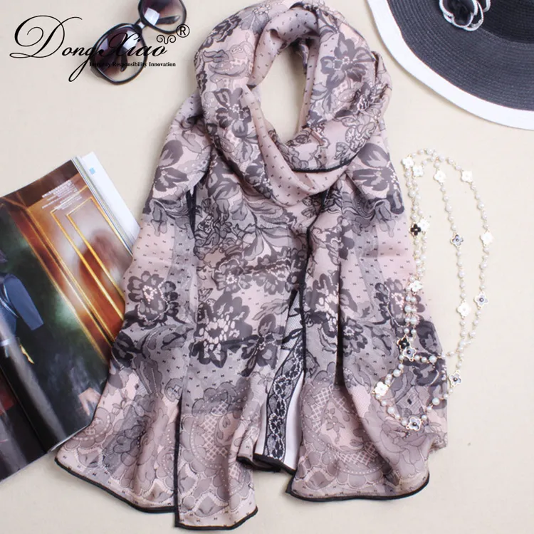 Solid Cashmere Scarf · 100% Cashmere · Multiple Colors, 14–15.5µm — detail view 2