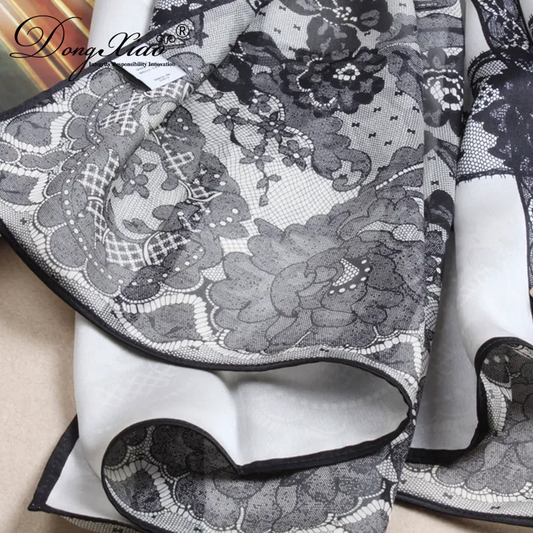 Solid Cashmere Scarf · 100% Cashmere · Multiple Colors, 14–15.5µm — detail view 10