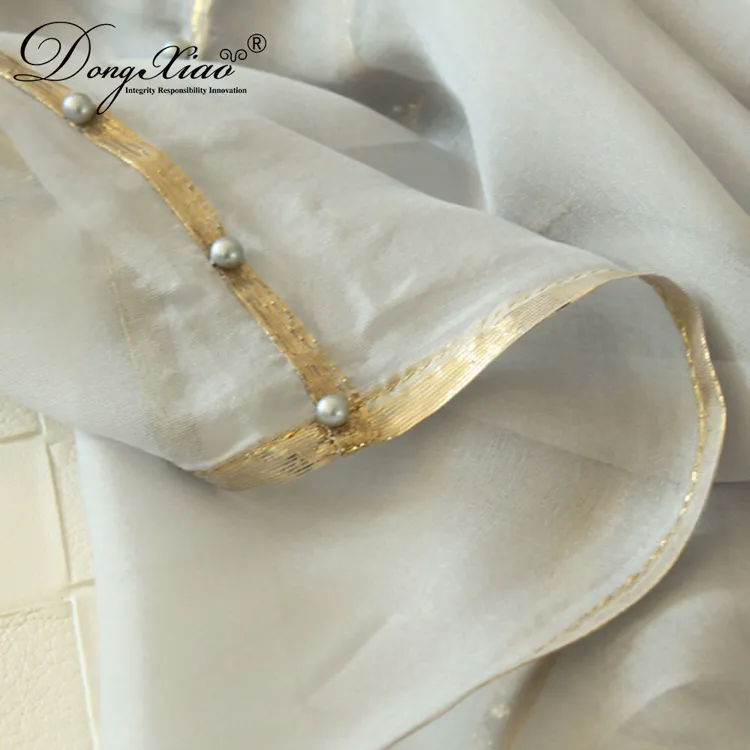 Solid Cashmere Scarf · 100% Cashmere · Multiple Colors, 14–15.5µm — detail view 5