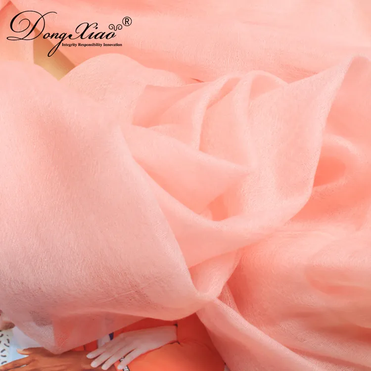 Solid Cashmere Scarf · 100% Cashmere · Multiple Colors, 14–15.5µm — detail view 3