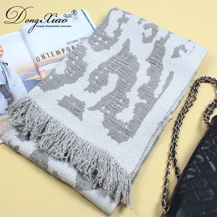 Solid Cashmere Scarf · 100% Cashmere · Multiple Colors, 14–15.5µm — detail view 6