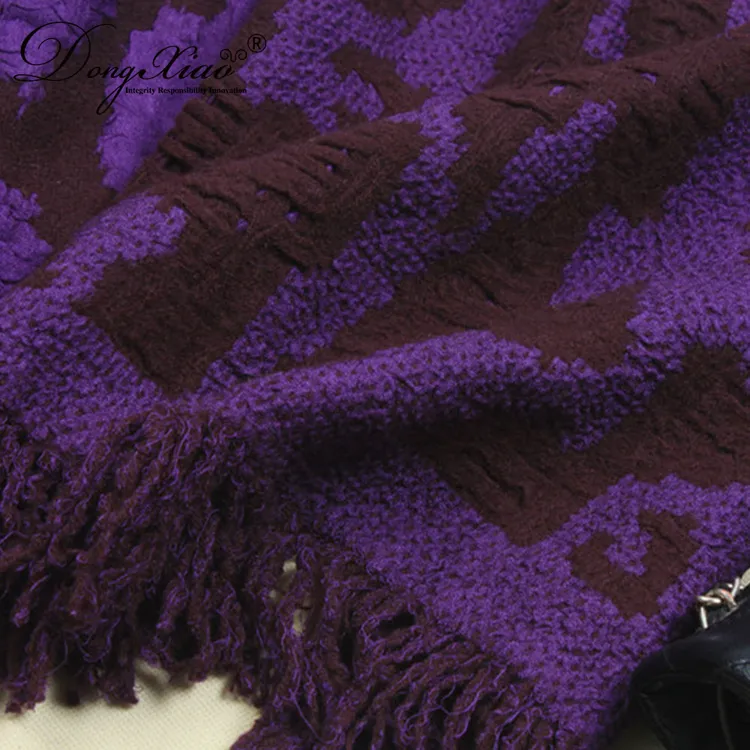 Solid Cashmere Scarf · 100% Cashmere · Multiple Colors, 14–15.5µm — detail view 8