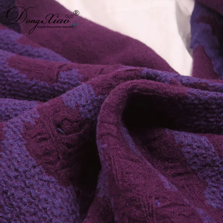 Solid Cashmere Scarf · 100% Cashmere · Multiple Colors, 14–15.5µm — detail view 9