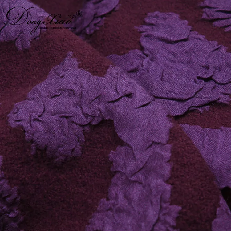 Solid Cashmere Scarf · 100% Cashmere · Multiple Colors, 14–15.5µm — detail view 10