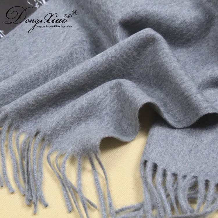 Solid Cashmere Scarf · 100% Cashmere · Multiple Colors, 14–15.5µm — detail view 8