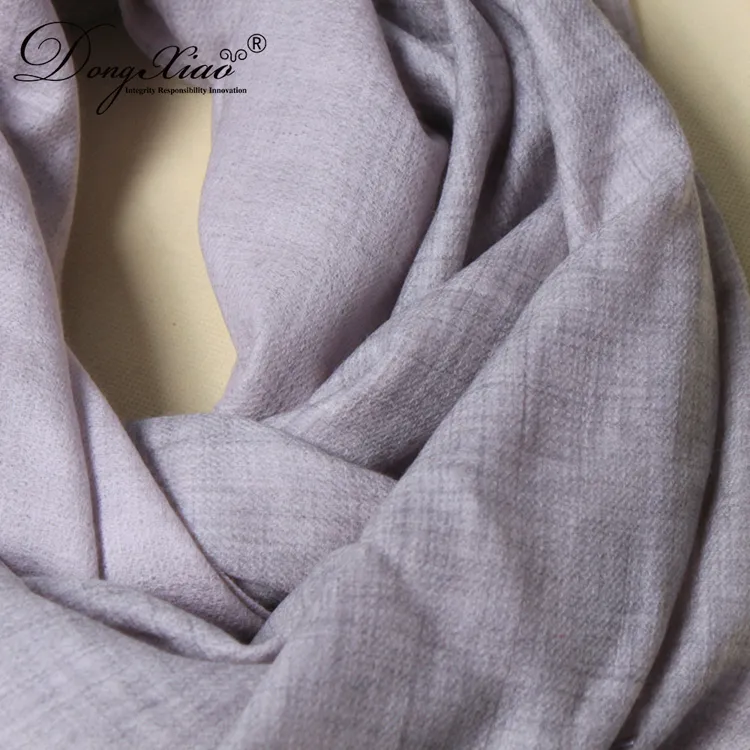 Solid Cashmere Scarf · 100% Cashmere · Multiple Colors, 14–15.5µm — detail view 4