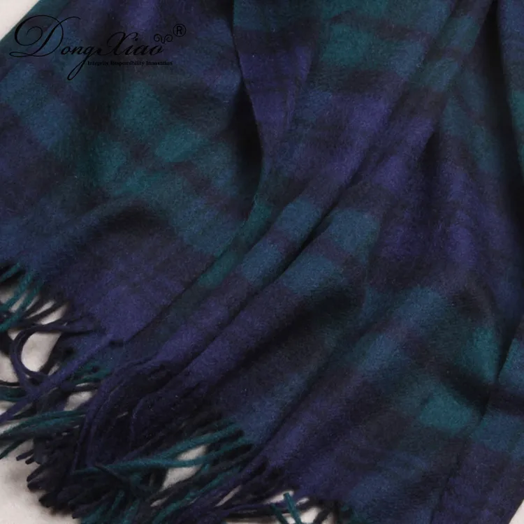 Solid Cashmere Scarf · 100% Cashmere · Multiple Colors, 14–15.5µm — detail view 7