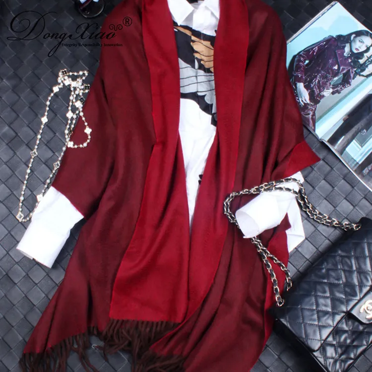 Double-Faced Cashmere Scarf · 100% Cashmere · Multiple Colors, 14–15.5µm — detail view 14