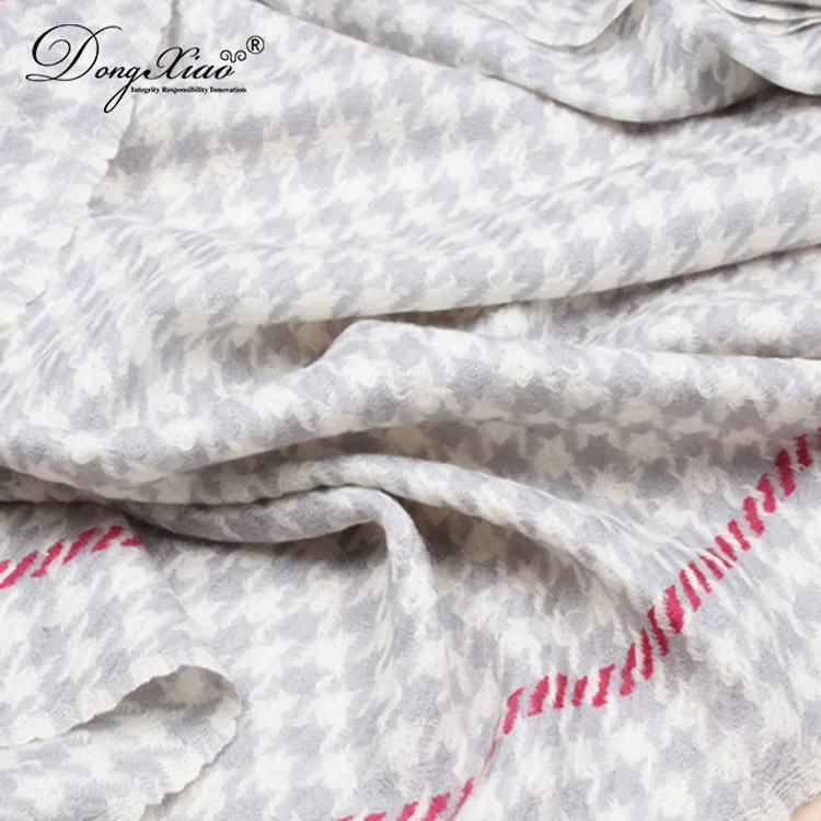 Solid Cashmere Scarf · 100% Cashmere · Multiple Colors, 14–15.5µm — detail view 5