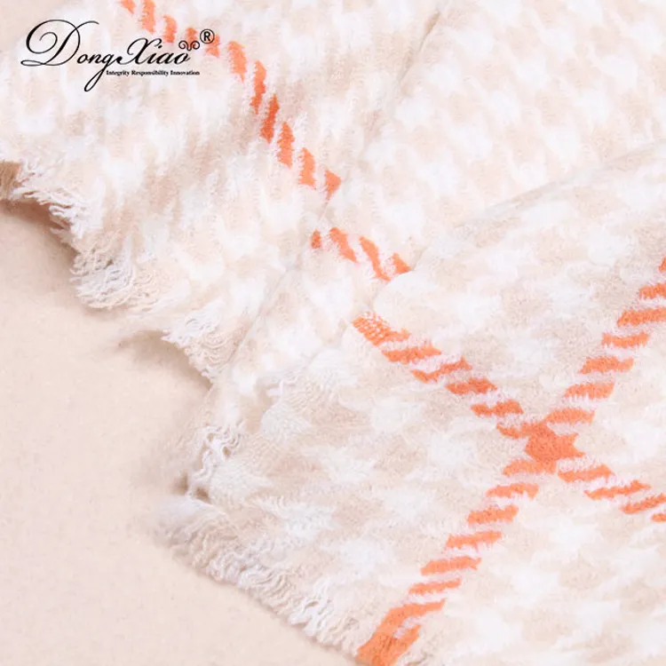 Solid Cashmere Scarf · 100% Cashmere · Multiple Colors, 14–15.5µm — detail view 10
