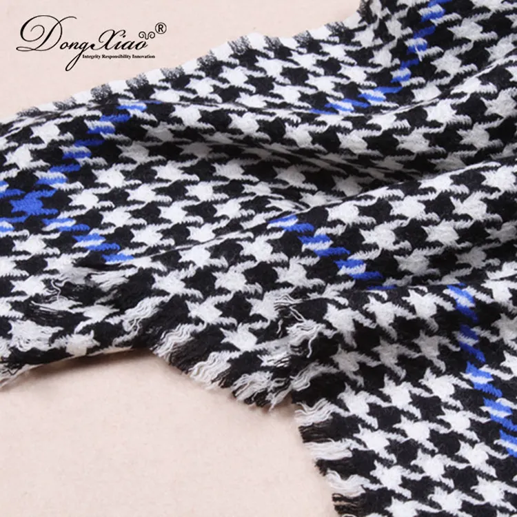 Solid Cashmere Scarf · 100% Cashmere · Multiple Colors, 14–15.5µm — detail view 18