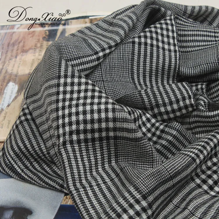 Houndstooth Cashmere Scarf · 100% Cashmere · Multiple Colors, 14–15.5µm — detail view 3