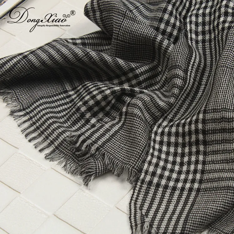 Houndstooth Cashmere Scarf · 100% Cashmere · Multiple Colors, 14–15.5µm — detail view 4