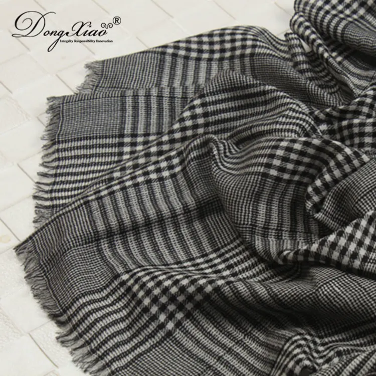 Houndstooth Cashmere Scarf · 100% Cashmere · Multiple Colors, 14–15.5µm — detail view 5