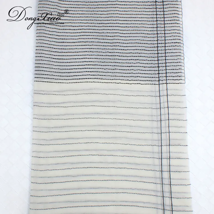 Solid Cashmere Scarf · 100% Cashmere · Multiple Colors, 14–15.5µm — detail view 9