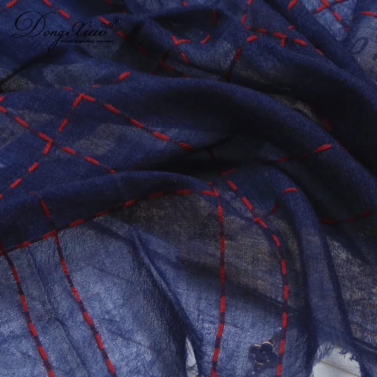 Solid Cashmere Scarf · 100% Cashmere · Multiple Colors, 14–15.5µm — detail view 12