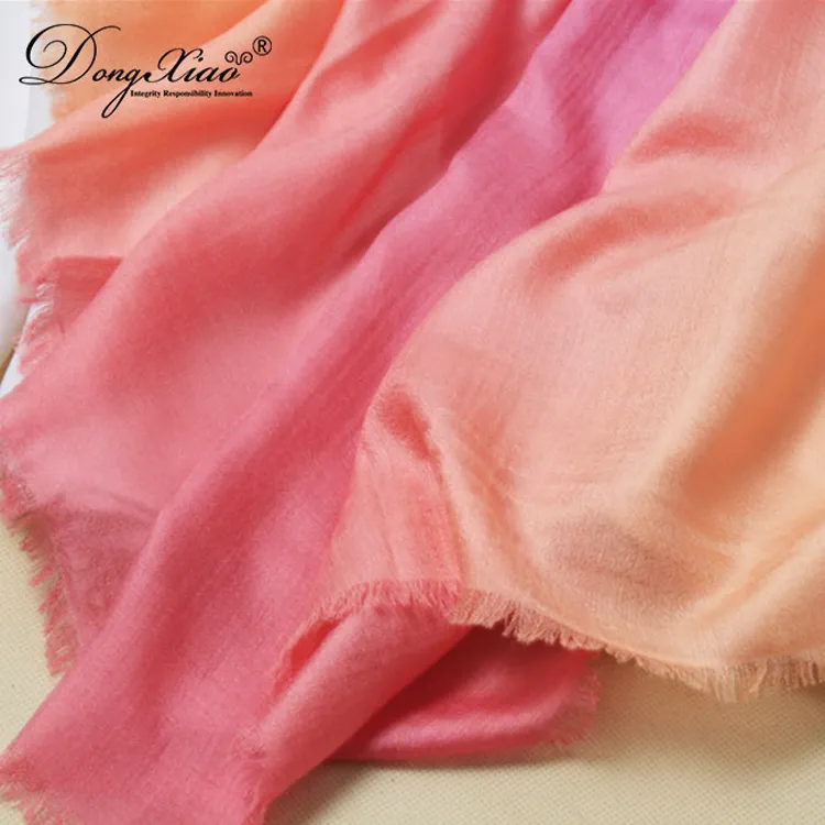 Solid Cashmere Scarf · 100% Cashmere · Multiple Colors, 14–15.5µm — detail view 2