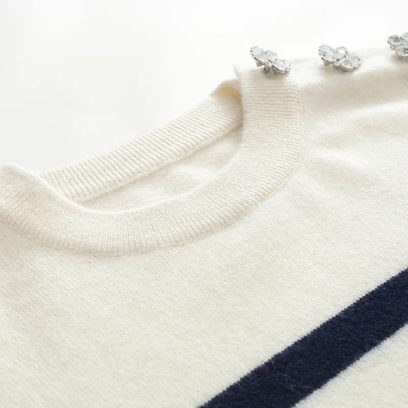 100% Cashmere, Cashmere crew-neck sweater — Striped, 14–15.5µm, Cashmere Garment / Women — detail view 5