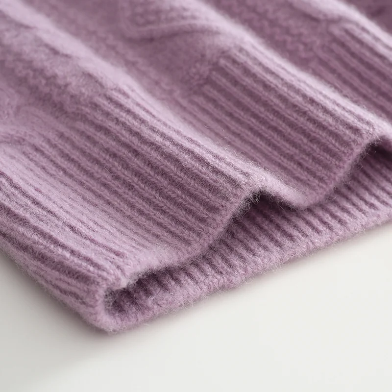 100% Cashmere, Cashmere crew-neck sweater — White, 14–15.5µm, Cashmere Garment / Women — detail view 4
