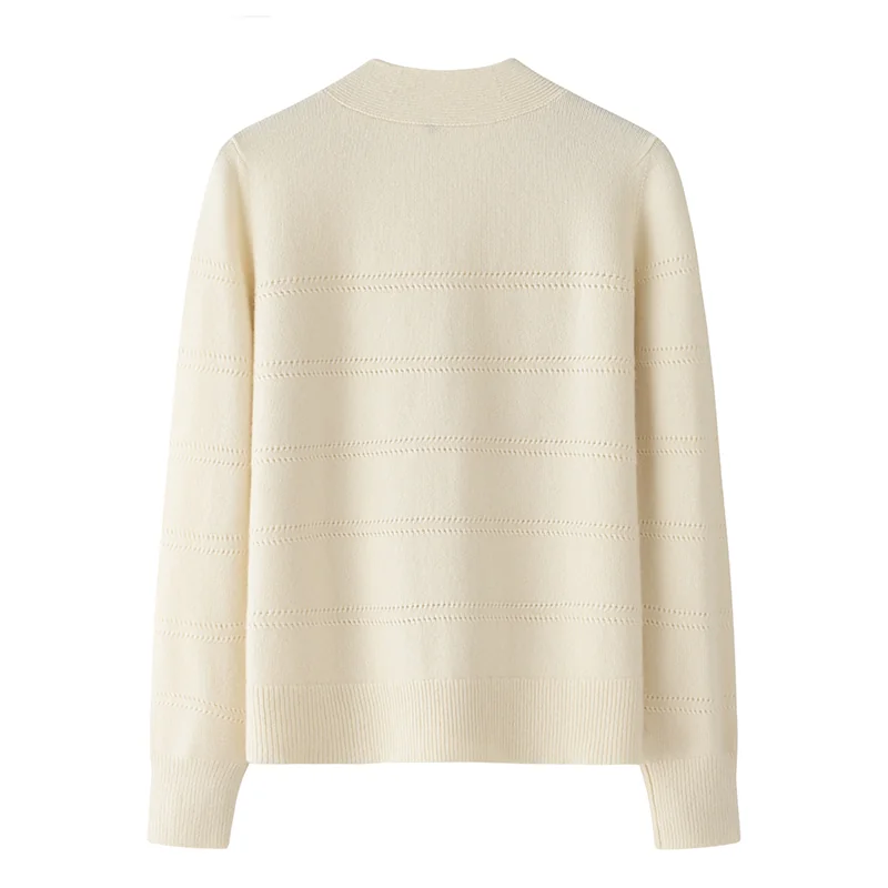 100% Cashmere, Cashmere button-front cardigan, 14–15.5µm, Cashmere Garment / Women — detail view 2