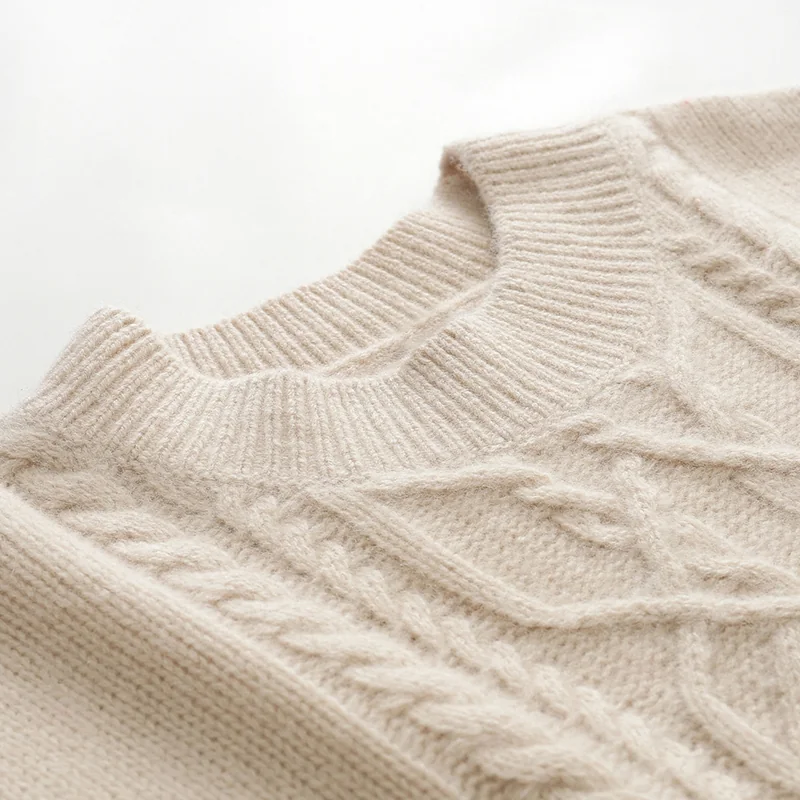 100% Cashmere, Cashmere crew-neck sweater — Green Cable, 14–15.5µm, Cashmere Garment / Women — detail view 6
