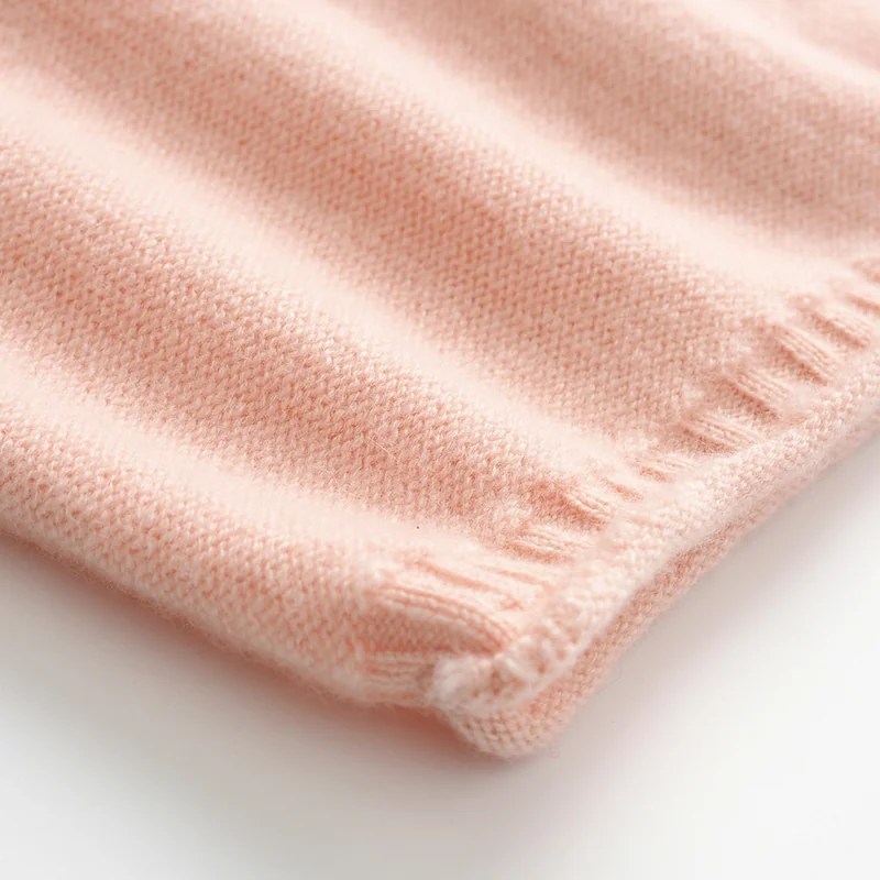 100% Cashmere, Cashmere button-front cardigan — White, 14–15.5µm, Cashmere Garment / Women — detail view 5