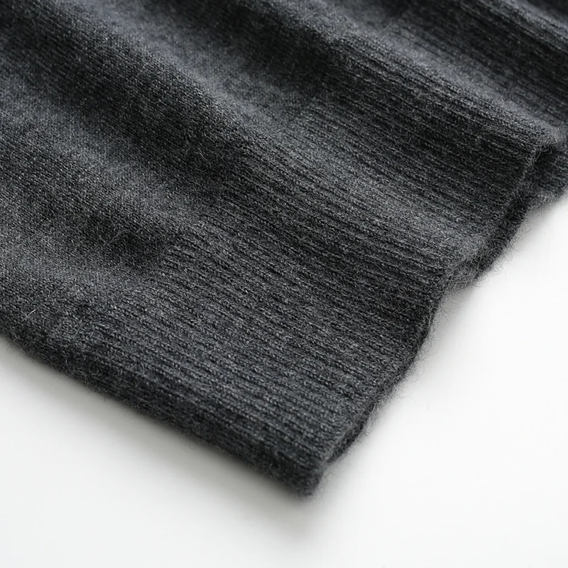 100% Cashmere, Cashmere crew-neck sweater — Red, 14–15.5µm, Cashmere Garment / Women — detail view 6