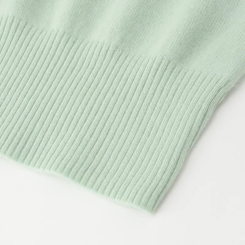 100% Cashmere, Cashmere button-front cardigan — Grey, 14–15.5µm, Cashmere Garment / Women — detail view 5