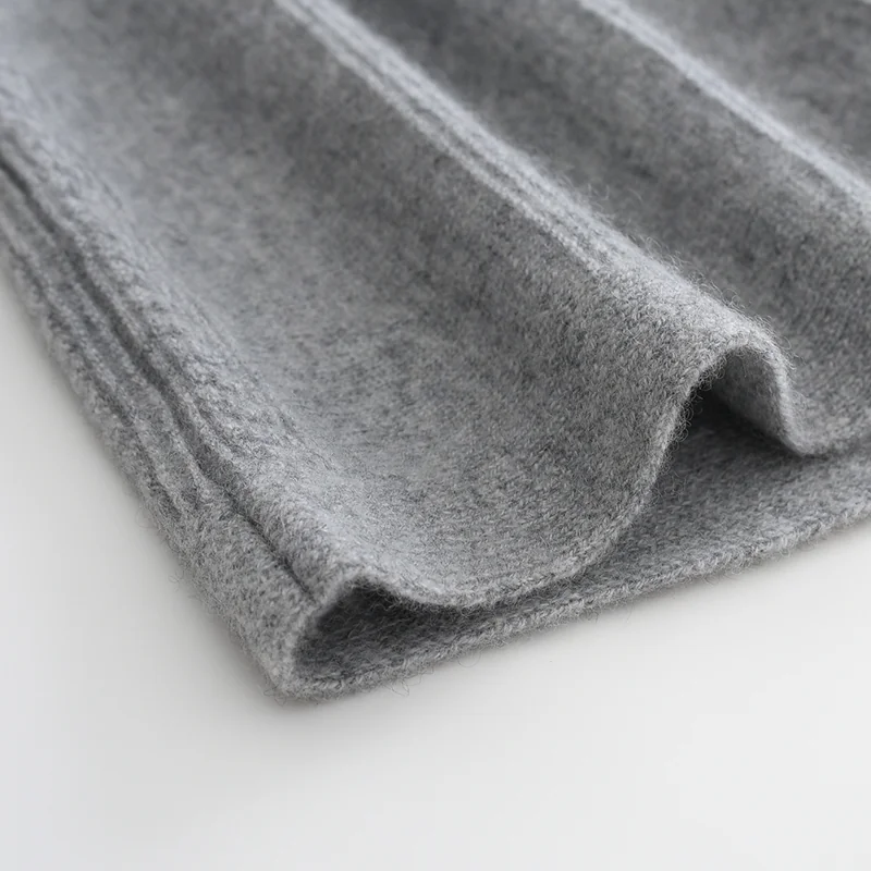 100% Cashmere, Cashmere crew-neck sweater — Red, 14–15.5µm, Cashmere Garment / Women — detail view 5