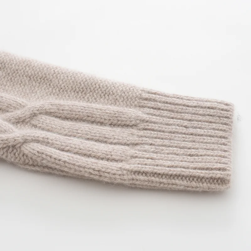 100% Cashmere, Cashmere crew-neck sweater — Black Cable, 14–15.5µm, Cashmere Garment / Women — detail view 6