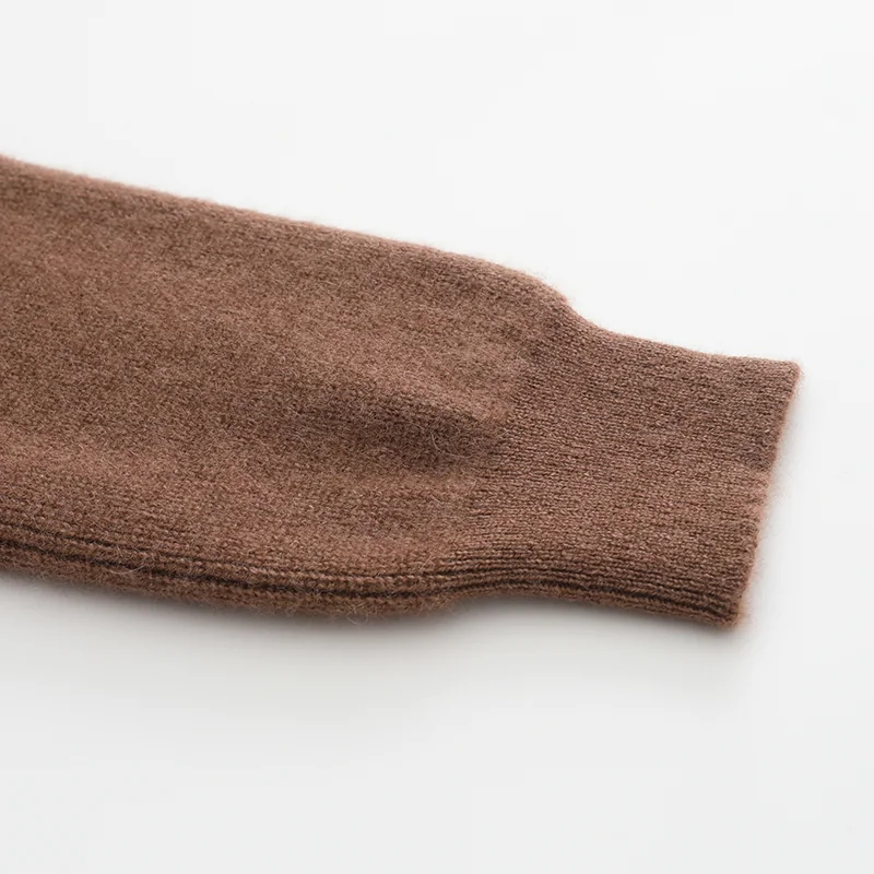 100% Cashmere, Cashmere button-front cardigan — Black, 14–15.5µm, Cashmere Garment / Women — detail view 5