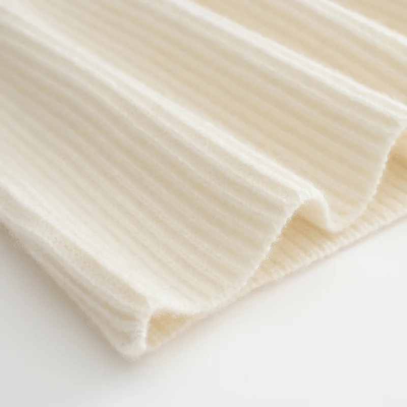 100% Cashmere, Cashmere crew-neck sweater — Beige Colour-block, 14–15.5µm, Cashmere Garment / Women — detail view 4