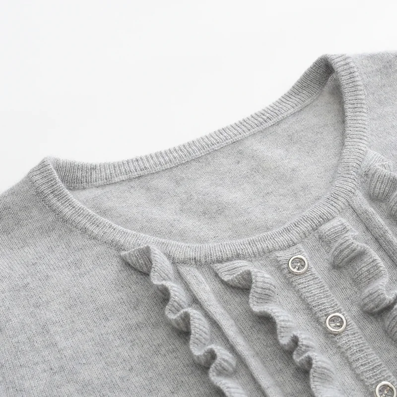 100% Cashmere, Cashmere crew-neck sweater — Black Cable, 14–15.5µm, Cashmere Garment / Women — detail view 6