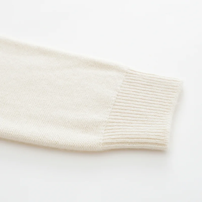 100% Cashmere, Cashmere crew-neck sweater — Beige, 14–15.5µm, Cashmere Garment / Women — detail view 5
